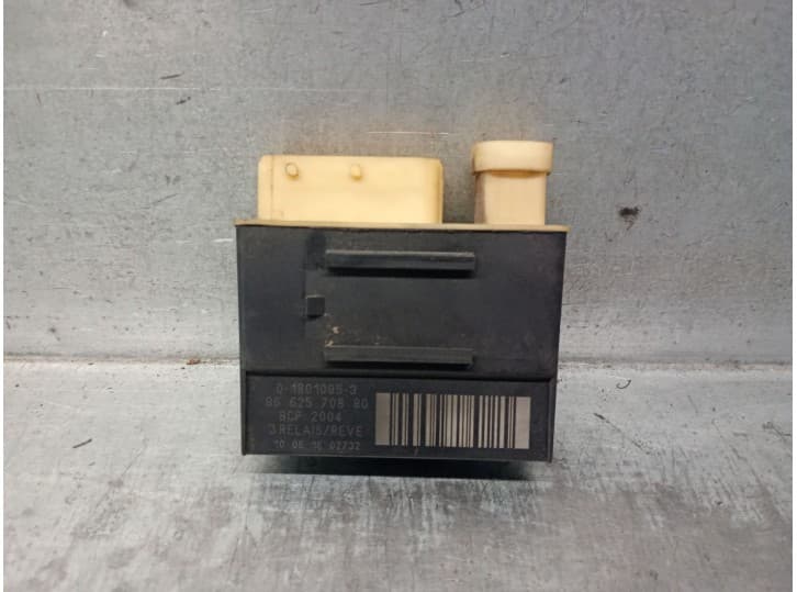 Recambio de caja precalentamiento para peugeot 308 sw i (4e_, 4h_) 2.0 hdi referencia OEM IAM 9662570880
