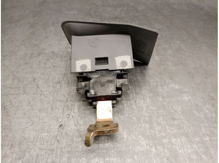 Recambio de enganche cinturon trasero derecho para bmw 7 (e38) 740 i, il referencia OEM IAM 721181258501 8125845