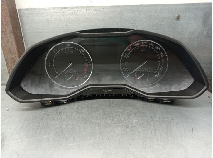 Recambio de cuadro instrumentos para skoda superb iii (3v3) 2.0 tdi referencia OEM IAM 3V0920751A 3V0920751A A2C53427456 VDO