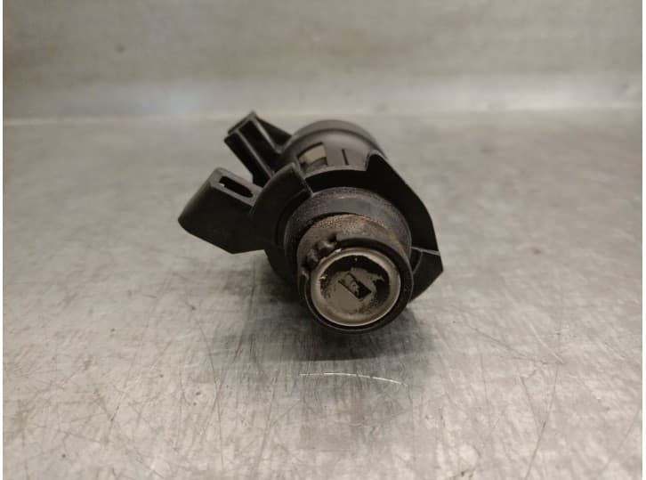 Recambio de bombin porton trasero para mercedes-benz clase e (w213) e 350 d (213.033) referencia OEM IAM A2047500061 A2047500061