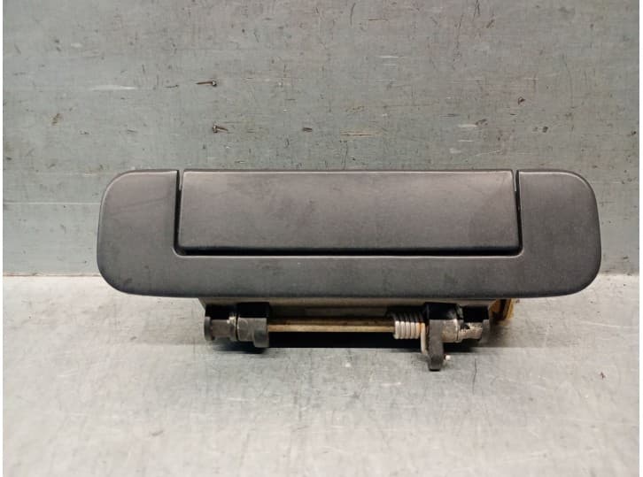 Recambio de maneta exterior trasera derecha para audi 100 c3 sedán (443, 444) 2.2 referencia OEM IAM 89383920 443839208B