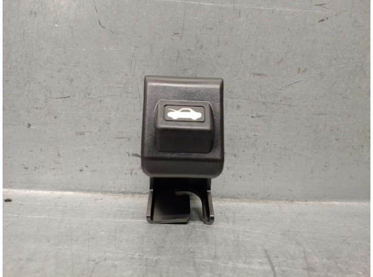 Recambio de cerradura capot para mazda cx-30 (dm, dt, ed) skyactiv-g m hybrid referencia OEM IAM K3203 K3203