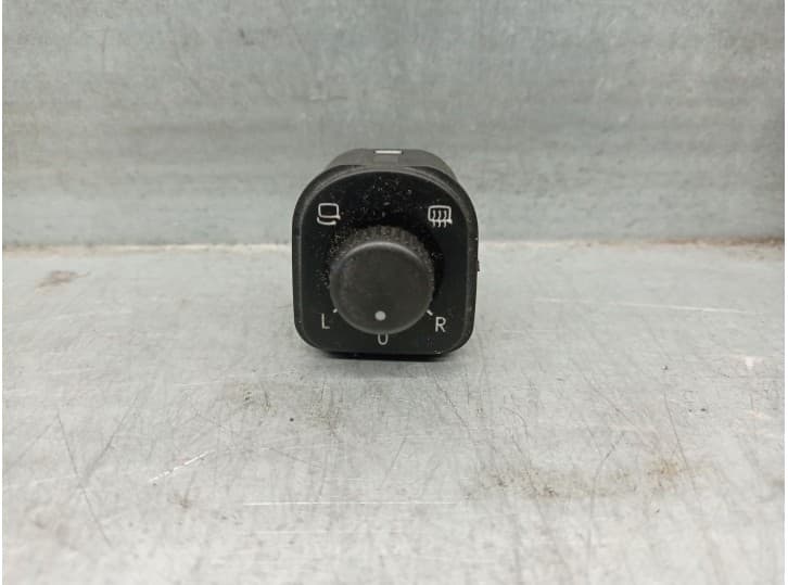 Recambio de mando retrovisor para skoda superb ii (3t4) 2.0 tdi 16v referencia OEM IAM 3T0959565A