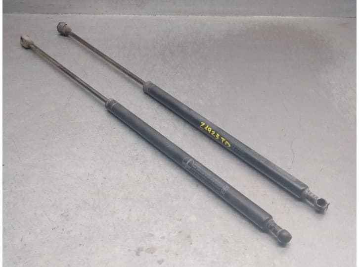 Recambio de amortiguadores maletero / porton para audi coupe b3 (89, 8b3) 2.6 referencia OEM IAM 895827552A 895827552A