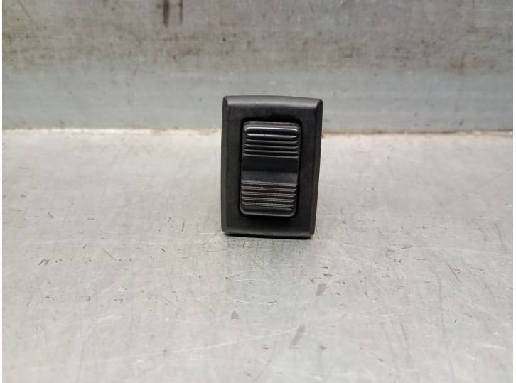 Recambio de interruptor para bmw 7 (e23) 735 i referencia OEM IAM 61311366056 61311366056 812607 LK