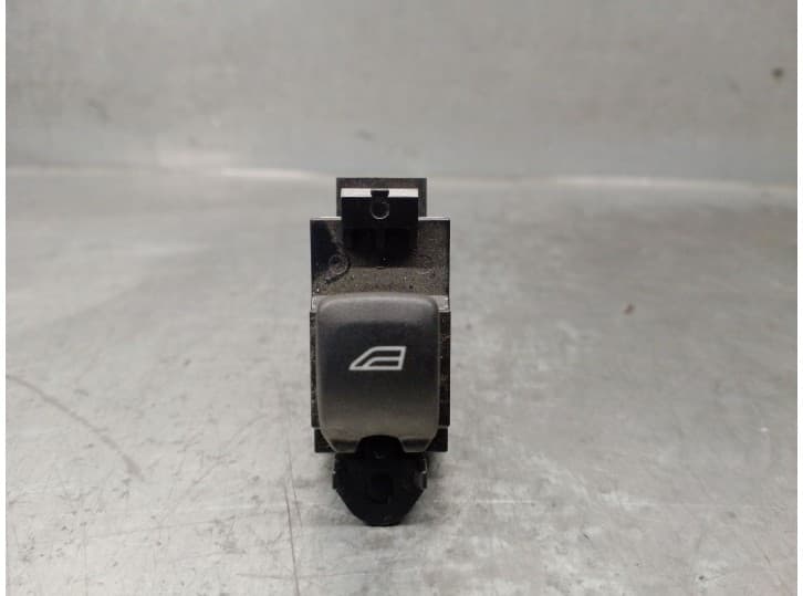 Recambio de mando elevalunas delantero derecho para volvo s60 ii (134) d3 referencia OEM IAM 31272012