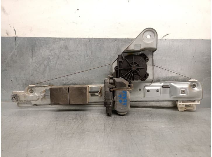 Recambio de elevalunas trasero derecho para renault megane ii station wagon (km0/1_) 1.9 dci (kmrg, km1g, km0g, km2c) referencia