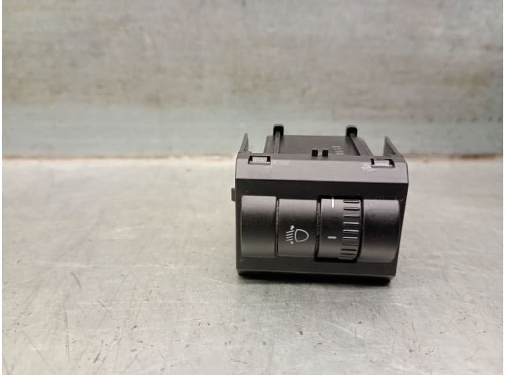 Recambio de mandos salpicadero para skoda rapid spaceback (nh1) 1.6 tdi referencia OEM IAM 5JA941333 5JA941333