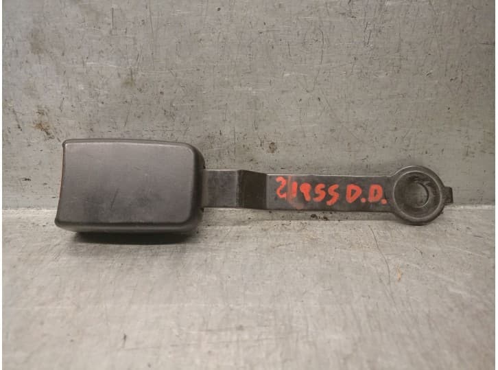 Recambio de enganche cinturon delantero derecho para ford maverick (uds, uns) 2.7 td referencia OEM IAM 868427F010 1960866