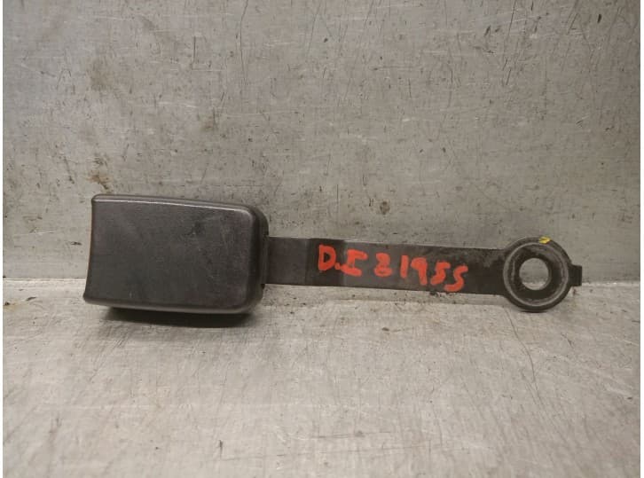 Recambio de enganche cinturon delantero izquierdo para ford maverick (uds, uns) 2.7 td referencia OEM IAM 868427F010 1960866
