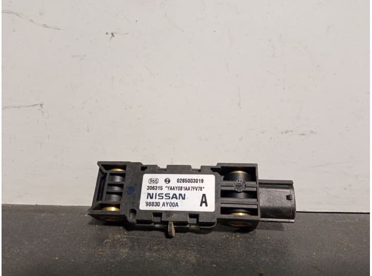 Recambio de sensor impacto para nissan pathfinder iii (r51) 2.5 dci 4wd referencia OEM IAM 98830AY00A 98830AY00A 0285003019 BOSC
