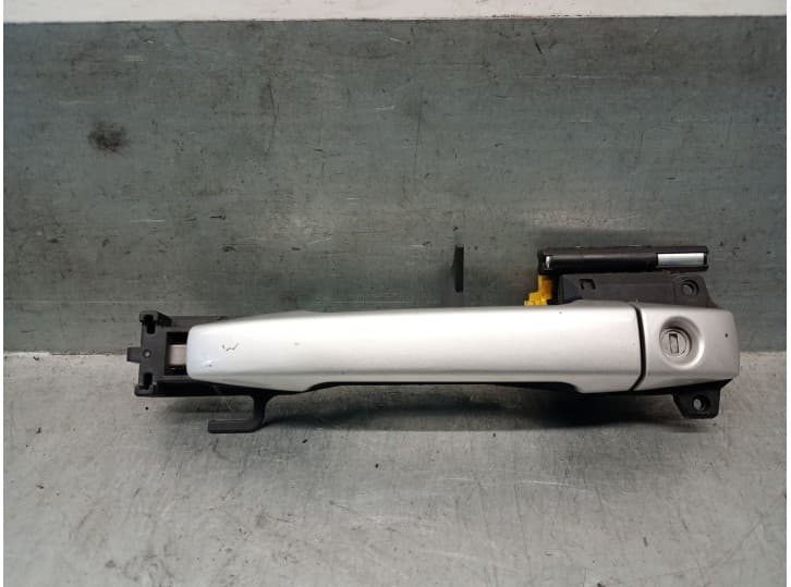 Recambio de maneta exterior delantera izquierda para subaru forester (sh_) 2.0 d awd (shh) referencia OEM IAM 61160FG000TI 61160