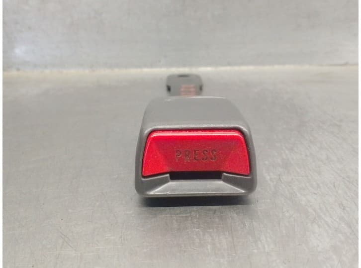 Recambio de enganche cinturon delantero izquierdo para mitsubishi space wagon (n3_w, n4_w) 2.0 (n33w) referencia OEM IAM NSB1072