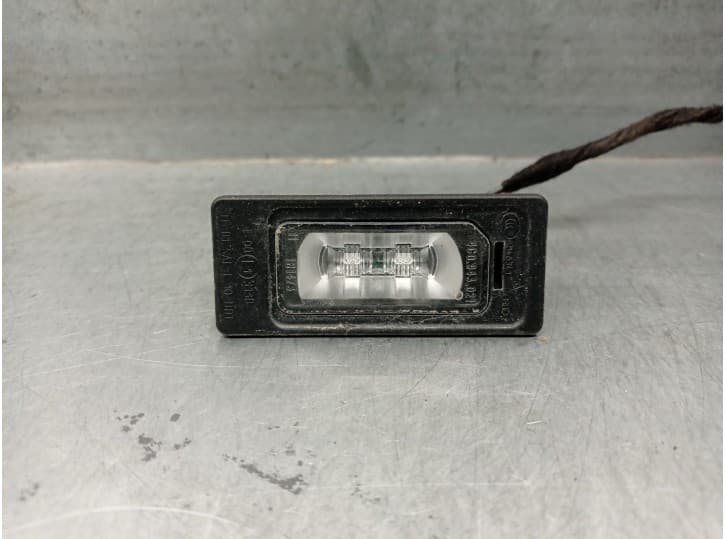 Recambio de piloto matricula para audi q3 (8ub, 8ug) 2.0 tdi referencia OEM IAM 4G0943021