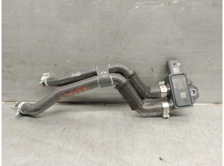 Recambio de sensor presion para renault austral tce 130 referencia OEM IAM 227701800R 026123202E BOSCH