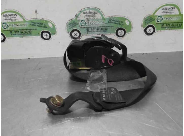 Recambio de cinturon seguridad delantero derecho para bmw 3 (e30) 324 d referencia OEM IAM 331304100490 4 PUERTAS