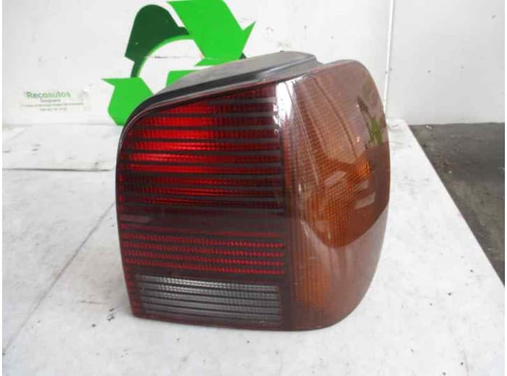 Recambio de piloto trasero derecho para volkswagen polo iii (6n1) 64 1.9 d referencia OEM IAM 6N0945096B 3 PUERTAS
