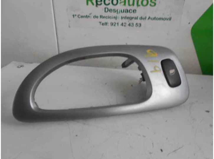 Recambio de mando elevalunas trasero derecho para peugeot 307 (3a/c) 2.0 hdi 110 referencia OEM IAM 115615326