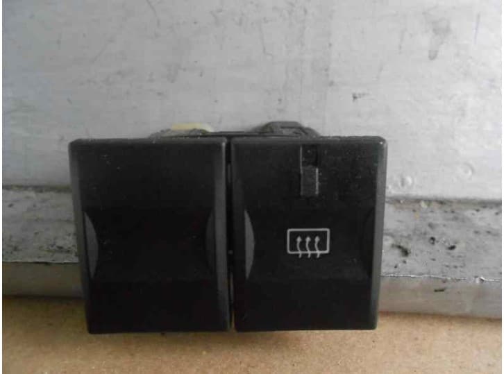 Recambio de boton luneta para ford mondeo iii sedán (b4y) 2.0 tdci referencia OEM IAM 1S7T18C621AA