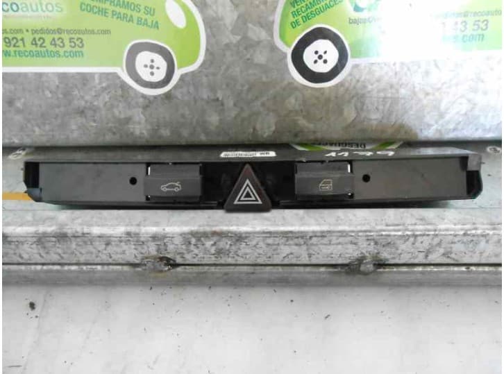 Recambio de warning para opel astra h (a04) 1.7 cdti (l48) referencia OEM IAM 94701131 03201600 03758056