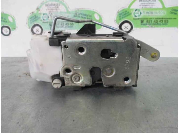 Recambio de cerradura puerta trasera izquierda para alfa romeo 147 (937_) 1.9 jtd 16v (937.axg1b, 937.bxg1b) referencia OEM IAM