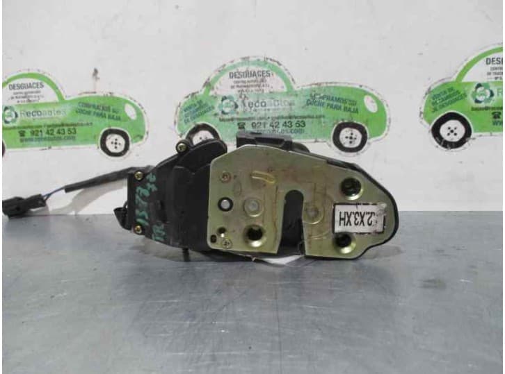 Recambio de cerradura puerta trasera izquierda para kia shuma ii (fb) 1.6 referencia OEM IAM 2 PINES 5 PUERTAS