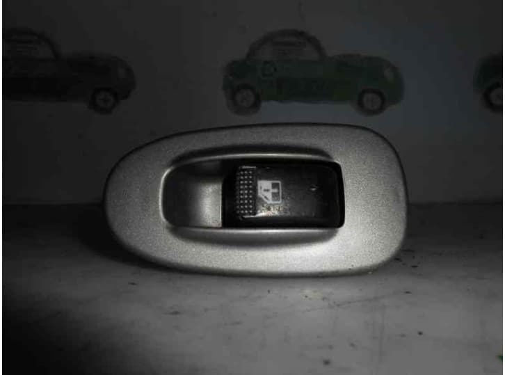 Recambio de mando elevalunas trasero izquierdo para kia shuma ii (fb) 1.6 referencia OEM IAM