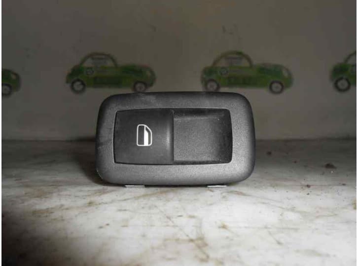 Recambio de mando elevalunas trasero derecho para fiat freemont (345_) 2.0 jtd referencia OEM IAM 56046832AB LUK