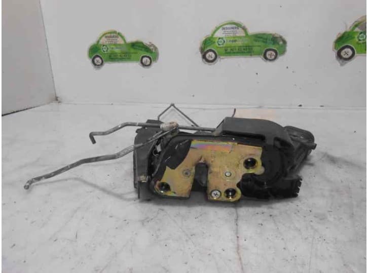 Recambio de cerradura puerta delantera derecha para toyota corolla compact (_e11_) 1.6 (zze112_) referencia OEM IAM 3 PUERTAS