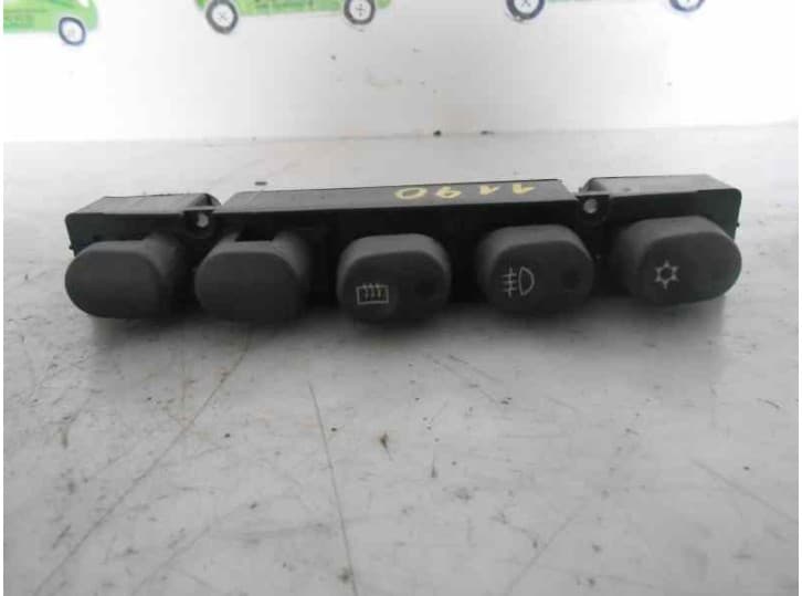 Recambio de botones salpicadero para fiat punto (176_) 60 1.2 (176ap, 176ar, 176aq, 176bb) referencia OEM IAM