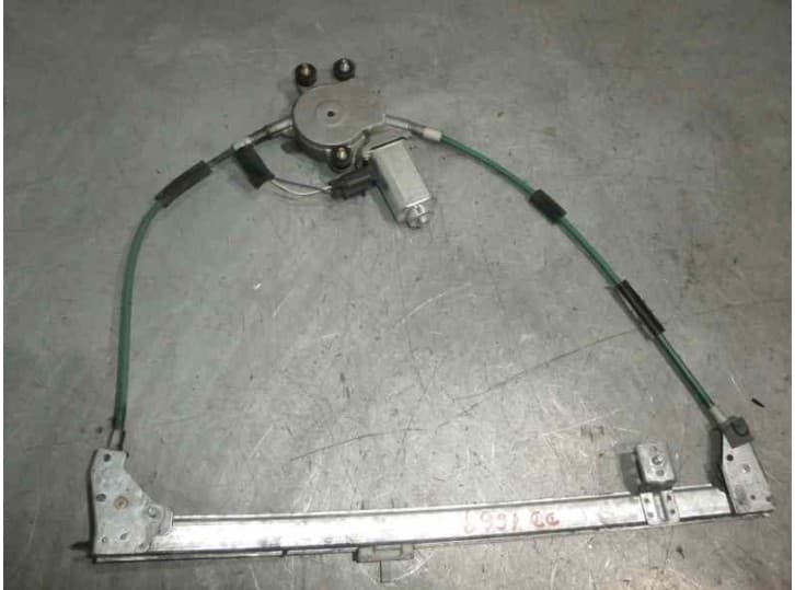 Recambio de elevalunas delantero izquierdo para fiat punto (176_) 1.7 td referencia OEM IAM 2 PINES 3 PUERTAS.