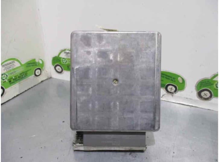 Recambio de centralita motor uce para ford focus i sedán (dfw) 1.8 turbo di / tddi referencia OEM IAM YS4F12A650PA DPC612