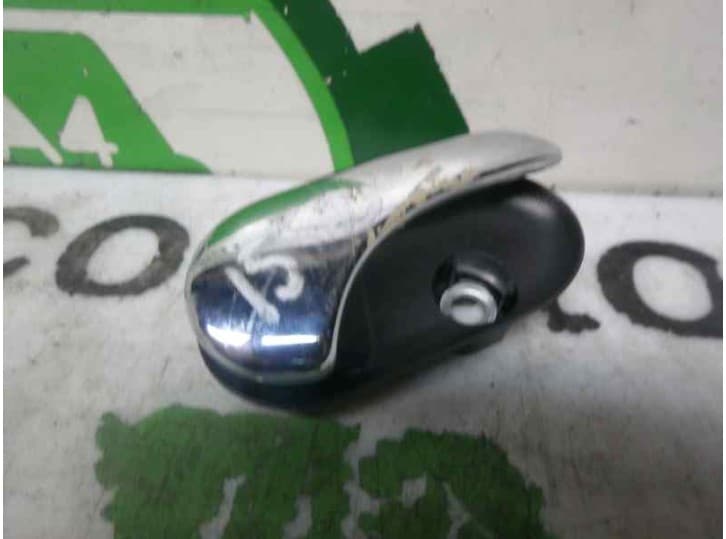 Recambio de maneta interior delantera derecha para saab 9-5 (ys3e) 3.0 tid referencia OEM IAM