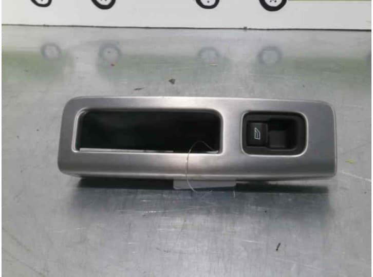Recambio de mando elevalunas trasero izquierdo para volvo v50 (545) 2.0 d referencia OEM IAM