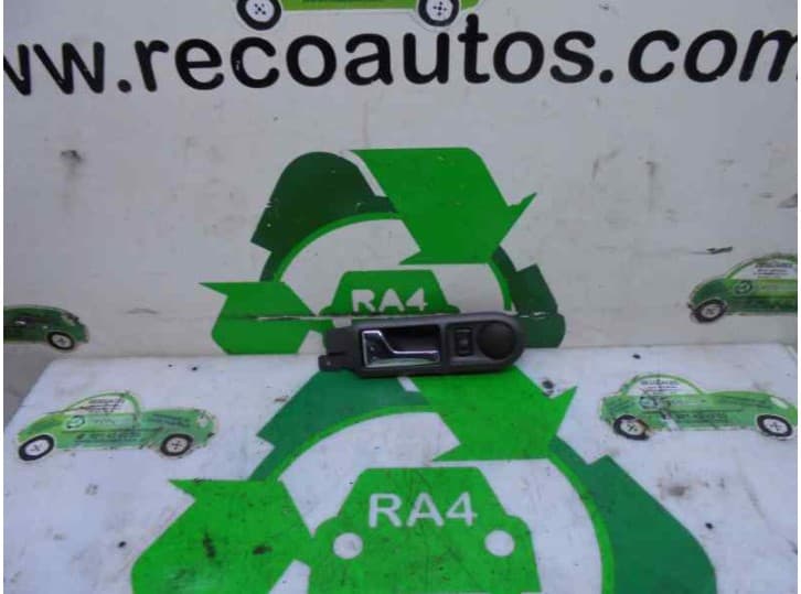 Recambio de maneta interior delantera izquierda para volkswagen passat b5.5 (3b3) 1.9 tdi referencia OEM IAM 3B0839113 3B0839113