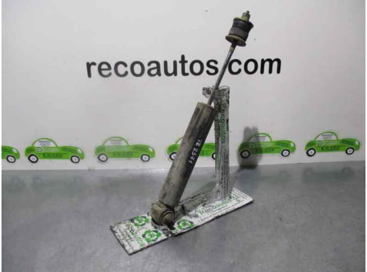Recambio de amortiguador trasero izquierdo para mercedes-benz 123 sedán (w123) 240 d (123.123) referencia OEM IAM 1233260600 713