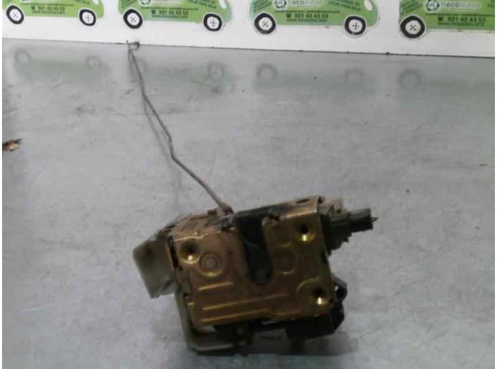 Recambio de cerradura puerta delantera izquierda para renault megane i coach (da0/1_) 1.9 dti (da0n) referencia OEM IAM 3 PUER