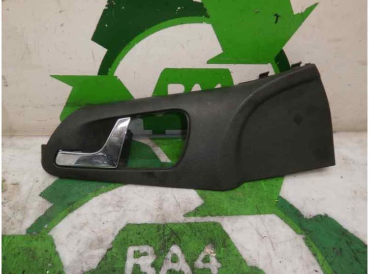 Recambio de maneta interior delantera izquierda para skoda octavia i (1u2) 1.9 tdi referencia OEM IAM CAJA 6