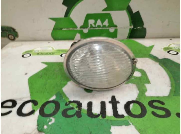 Recambio de faro antiniebla izquierdo para hyundai h-1 / starex autobús (a1) 2.5 td referencia OEM IAM