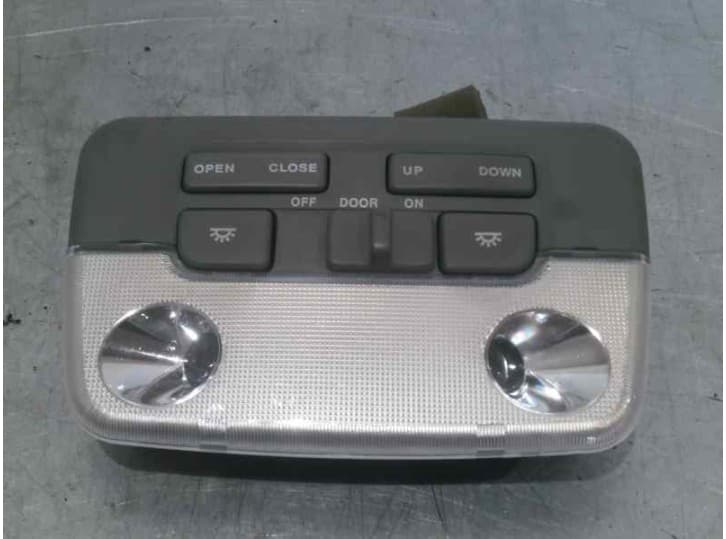 Recambio de luz interior para hyundai xg (xg) 350 referencia OEM IAM 9282039000