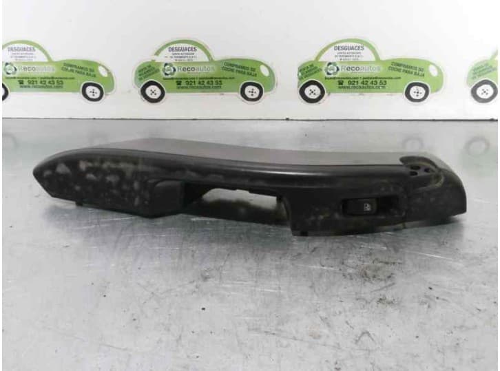 Recambio de mando elevalunas delantero derecho para hyundai atos prime (mx) 1.1 12v cat referencia OEM IAM 8272006000