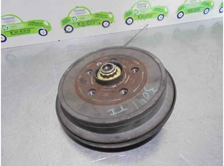 Recambio de tambor freno trasero para volkswagen polo iv (9n_, 9a_) 1.9 sdi referencia OEM IAM 6Q6809857EFKZ