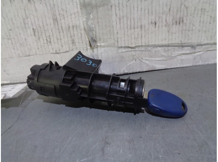 Recambio de conmutador de arranque para fiat marea (185_) 1.9 jtd 110 (185axt1a) referencia OEM IAM 05521 06670 TRW