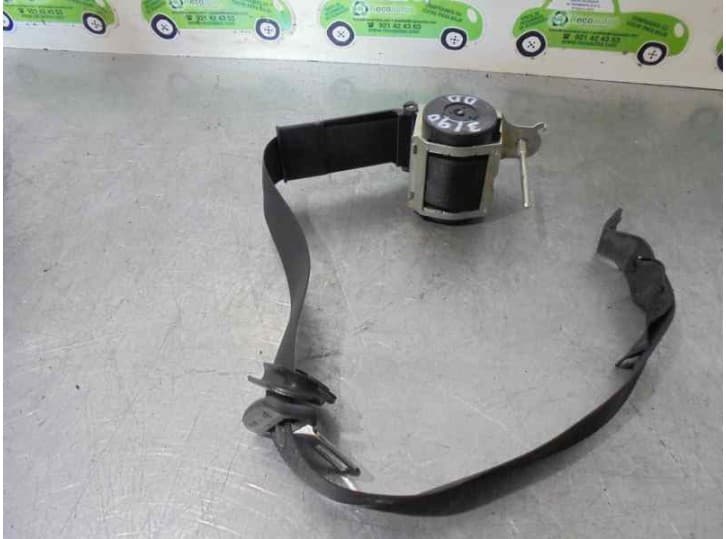 Recambio de cinturon seguridad delantero derecho para opel astra h (a04) 1.9 cdti (l48) referencia OEM IAM 560834801 560834801 5