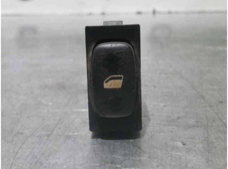 Recambio de mando elevalunas trasero derecho para peugeot 307 (3a/c) 2.0 hdi 90 referencia OEM IAM 96360166XT