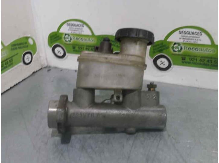 Recambio de bomba freno para nissan primera hatchback (p11) 2.0 td referencia OEM IAM 22157879 BOSCH