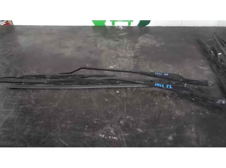 Recambio de brazo limpia delantero derecho para citroën berlingo / berlingo first monospace (mf_, gjk_, gfk_) 1.9 d (mfwjz) refe