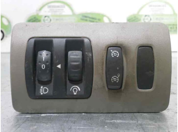 Recambio de boton regulador luces-no usar para renault clio iii (br0/1, cr0/1) 1.5 dci (br17, cr17) referencia OEM IAM 820040775