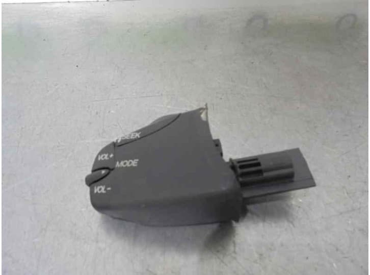 Recambio de mando multifuncion para ford focus i (daw, dbw) 1.8 turbo di / tddi referencia OEM IAM 98AB14K147AC
