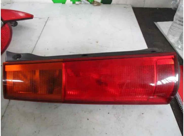 Recambio de piloto trasero izquierdo para honda cr-v i (rd) 2.0 16v 4wd (rd1, rd3) referencia OEM IAM